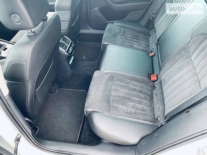 Універсал Skoda Superb 2017 в Рівному