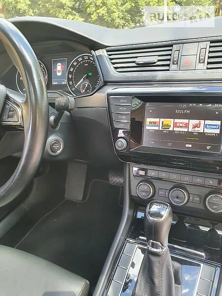 Седан Skoda Superb 2016 в Вінниці