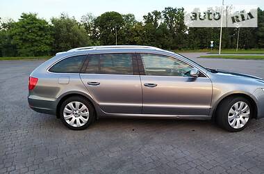 Універсал Skoda Superb 2010 в 