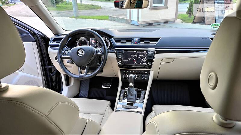 Універсал Skoda Superb 2016 в Чернівцях