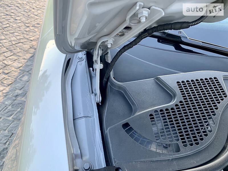 Седан Skoda Superb 2015 в Днепре