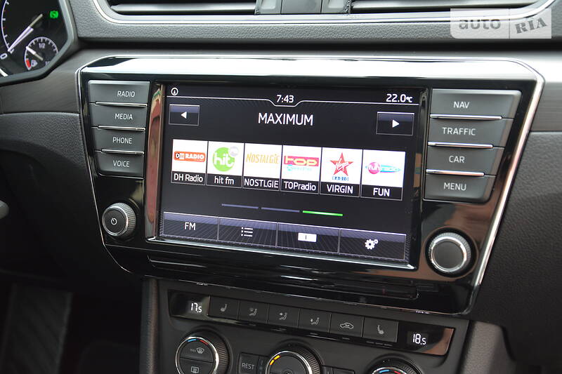 Універсал Skoda Superb 2017 в Луцьку