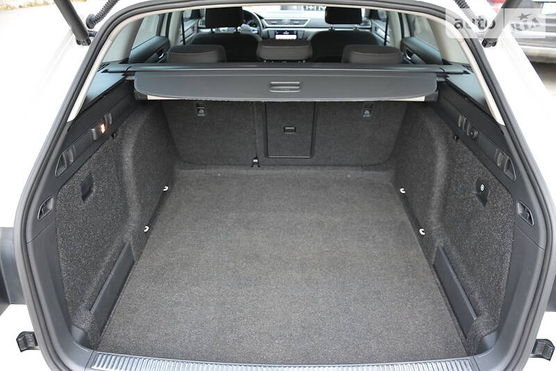 Універсал Skoda Superb 2017 в Луцьку