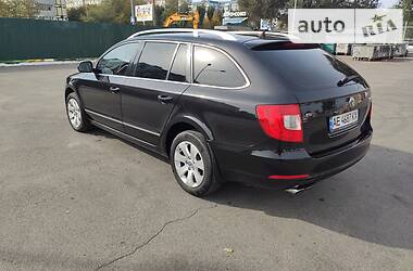 Универсал Skoda Superb 2010 в Днепре