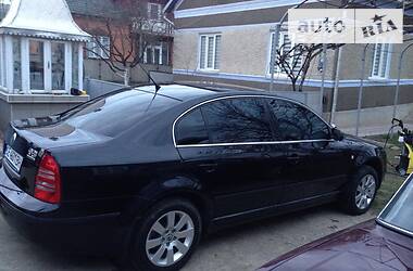 Седан Skoda Superb 2006 в Черновцах