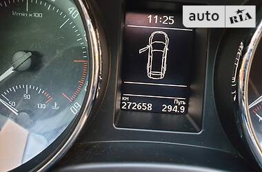 Універсал Skoda Superb 2014 в 
