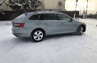 Универсал Skoda Superb 2016 в Броварах