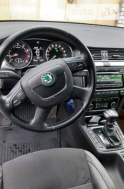 Седан Skoda Superb 2013 в Києві