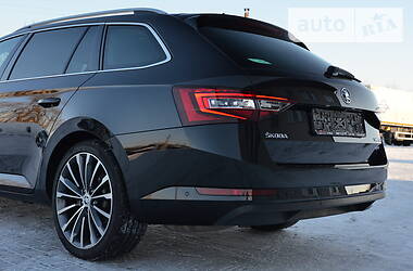 Універсал Skoda Superb 2016 в 