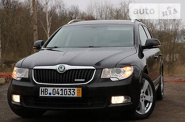 Універсал Skoda Superb 2011 в Трускавці