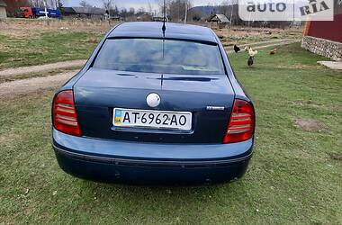 Седан Skoda Superb 2003 в Ивано-Франковске