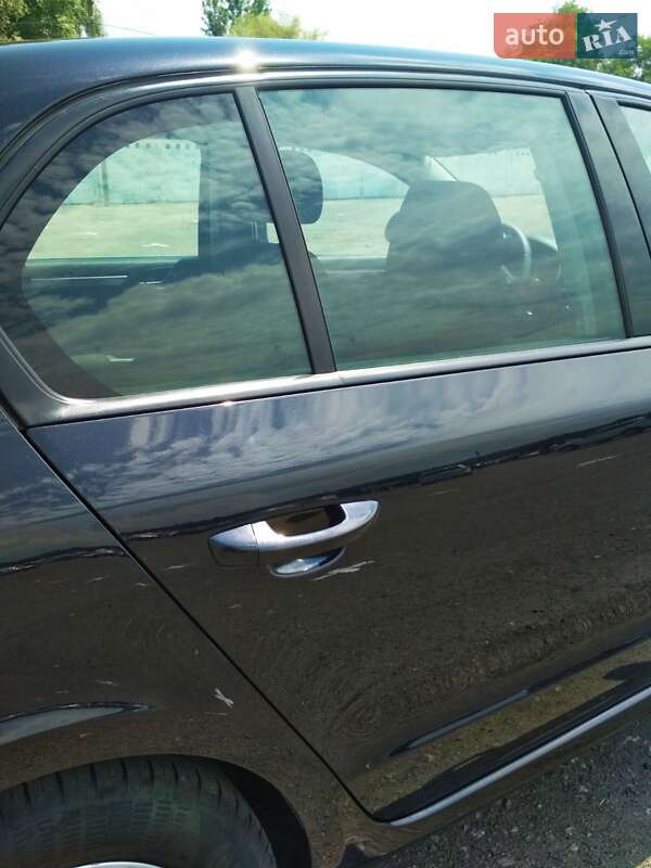 Лифтбек Skoda Superb 2015 в Белой Церкви фото 29 Лифтбек Skoda Superb 2015 в Белой Церкви