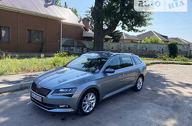 Универсал Skoda Superb 2016 в Бердичеве