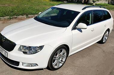 Універсал Skoda Superb 2010 в Черкасах