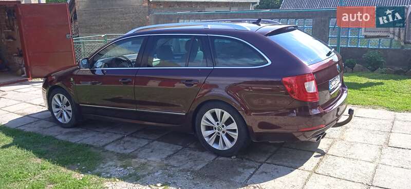 Универсал Skoda Superb 2012 в Трускавце фото 13 Универсал Skoda Superb 2012 в Трускавце
