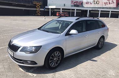 Универсал Skoda Superb 2014 в Киеве