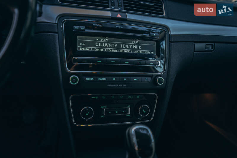 Ліфтбек Skoda Superb 2011 в Мукачевому