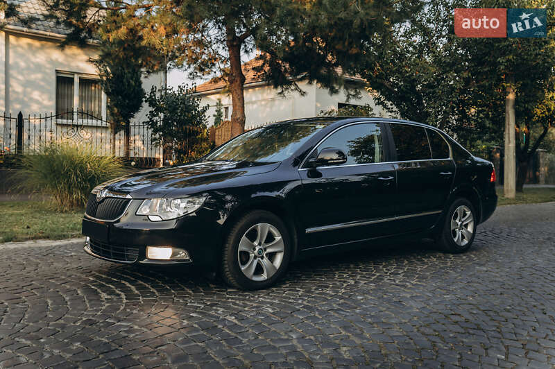 Ліфтбек Skoda Superb 2011 в Мукачевому