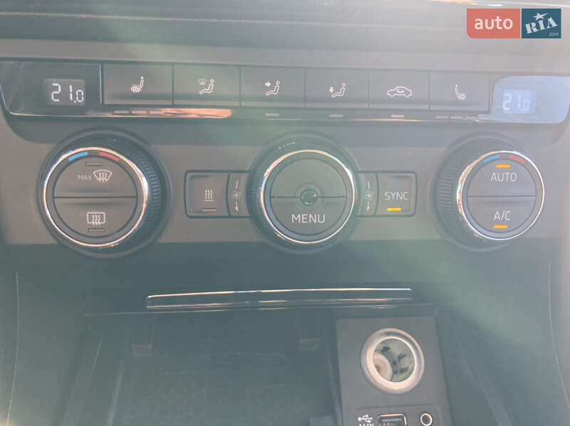 Универсал Skoda Superb 2016 в Шептицькому фото 21 Универсал Skoda Superb 2016 в Шептицькому