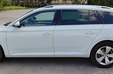 Универсал Skoda Superb 2017 в 
