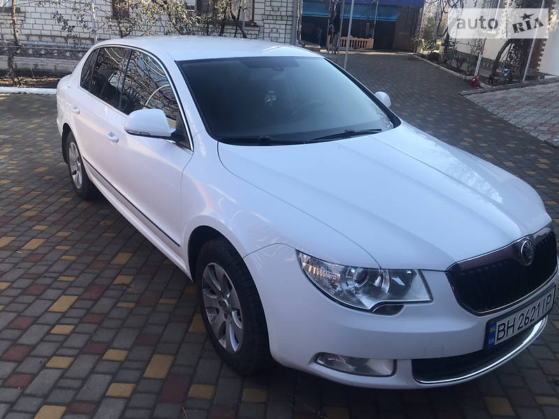 Skoda Superb 2011