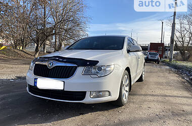 Седан Skoda Superb 2008 в 