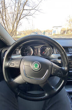 Седан Skoda Superb 2008 в 