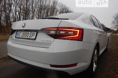 Лифтбек Skoda Superb 2017 в Львове