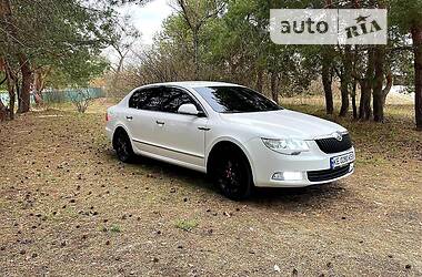 Ліфтбек Skoda Superb 2010 в Дніпрі