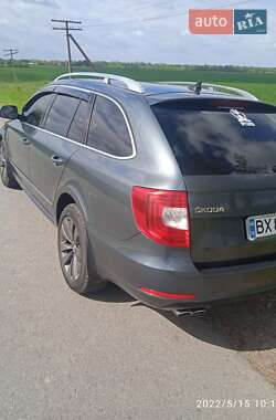 Универсал Skoda Superb 2014 в 