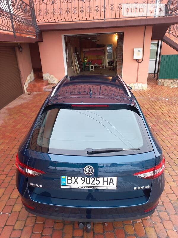 Универсал Skoda Superb 2016 в Хмельницком