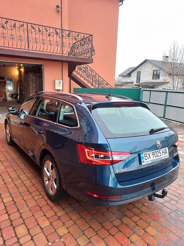 Универсал Skoda Superb 2016 в Хмельницком
