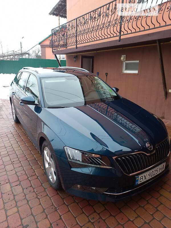 Универсал Skoda Superb 2016 в Хмельницком