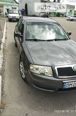 Лифтбек Skoda Superb 2004 в Бурыни