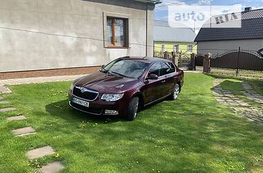 Универсал Skoda Superb 2011 в Тернополе