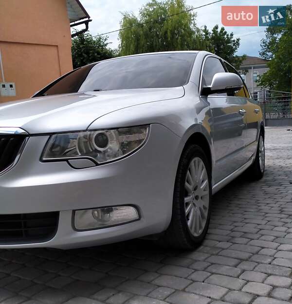Лифтбек Skoda Superb 2009 в Тернополе фото 4 Лифтбек Skoda Superb 2009 в Тернополе