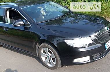 Універсал Skoda Superb 2011 в Жидачові