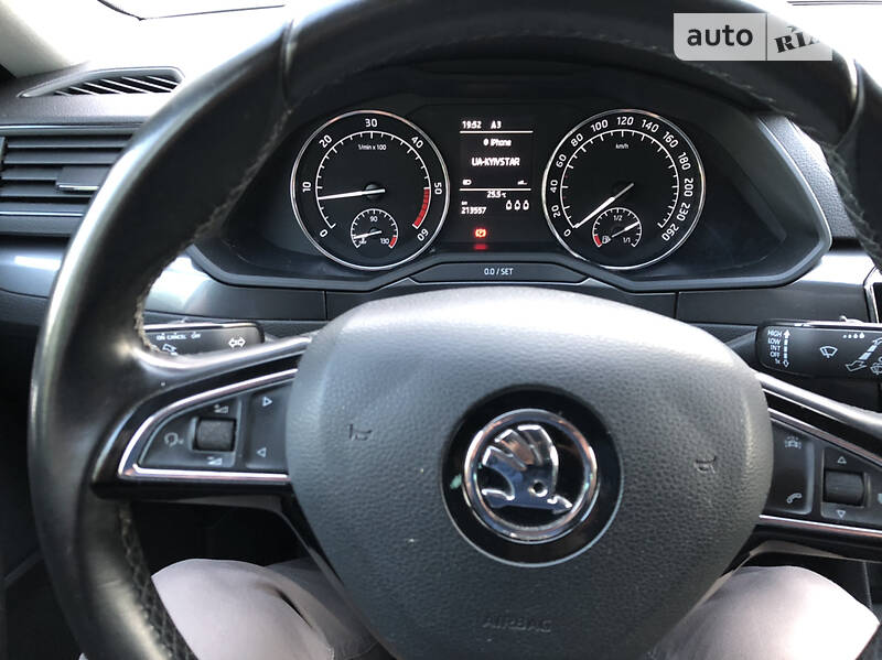 Универсал Skoda Superb 2016 в Кривом Роге