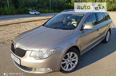 Универсал Skoda Superb 2012 в Днепре