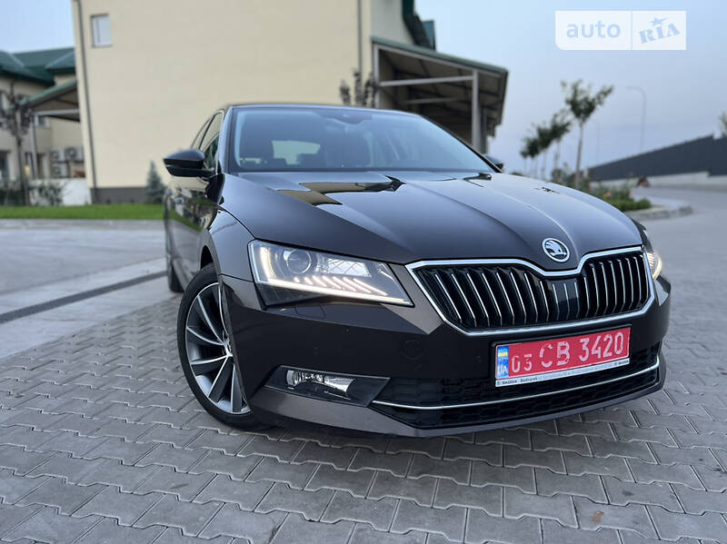 Ліфтбек Skoda Superb 2017 в Луцьку