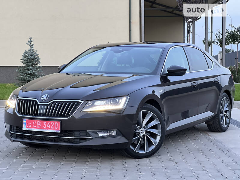 Ліфтбек Skoda Superb 2017 в Луцьку
