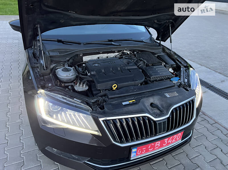 Ліфтбек Skoda Superb 2017 в Луцьку