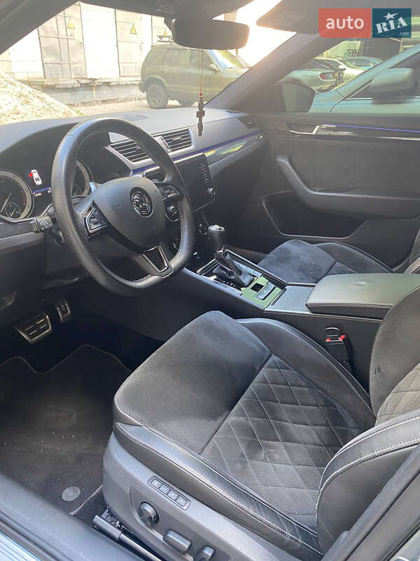 Лифтбек Skoda Superb 2017 в Киеве фото 12 Лифтбек Skoda Superb 2017 в Киеве