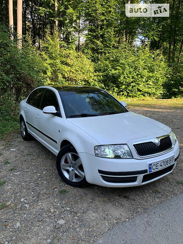 Лифтбек Skoda Superb 2007 в Черновцах