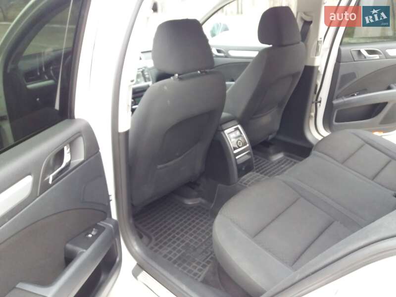 Лифтбек Skoda Superb 2014 в Запорожье