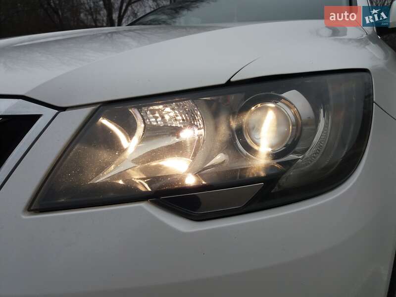 Лифтбек Skoda Superb 2014 в Запорожье