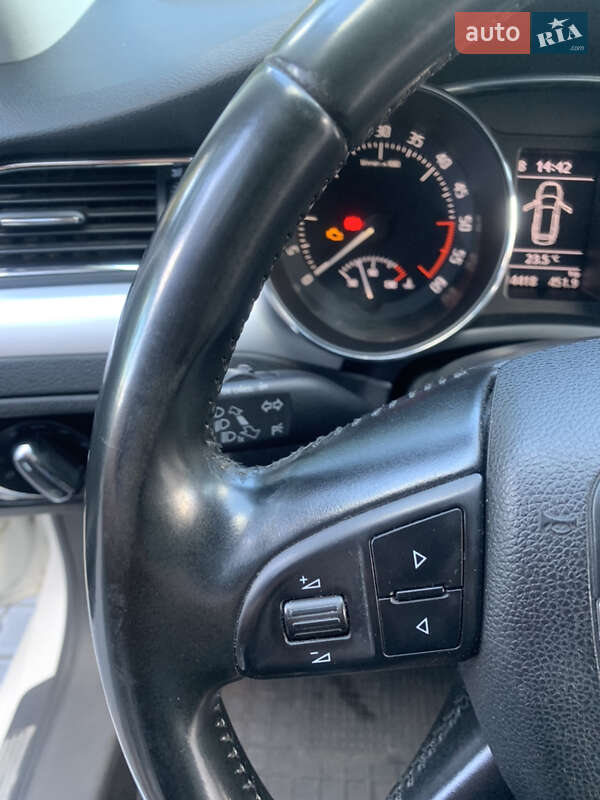 Универсал Skoda Superb 2013 в Одессе фото 29 Универсал Skoda Superb 2013 в Одессе