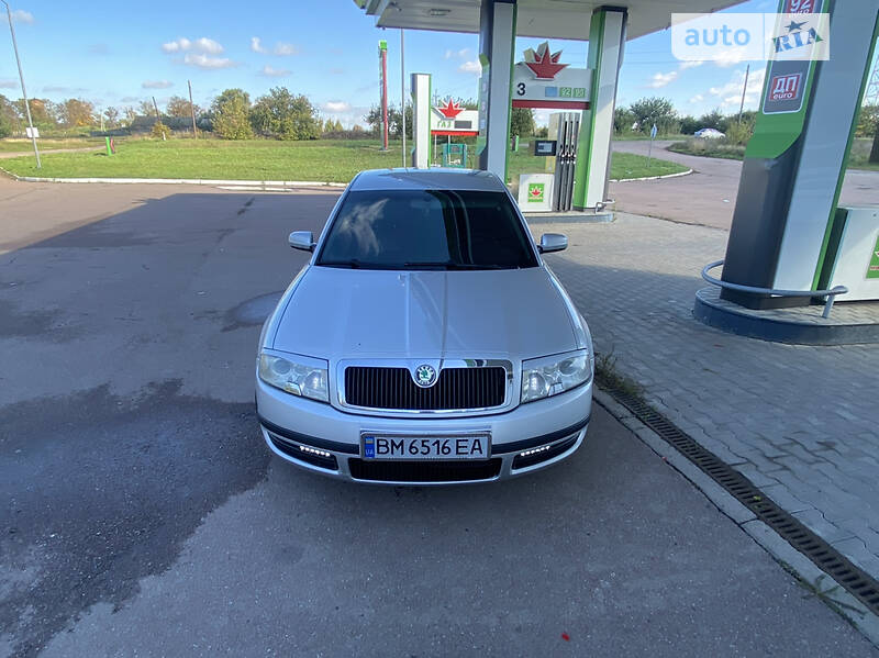 Ліфтбек Skoda Superb 2004 в Білопіллі