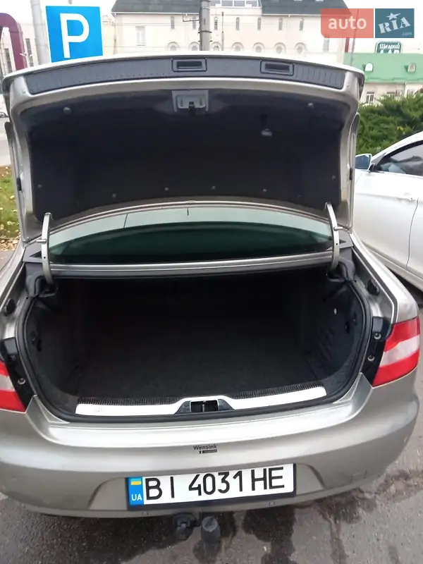 Skoda Superb 2010 VIN TMBJF73T4A9036983 фото оголошення 38 з 72