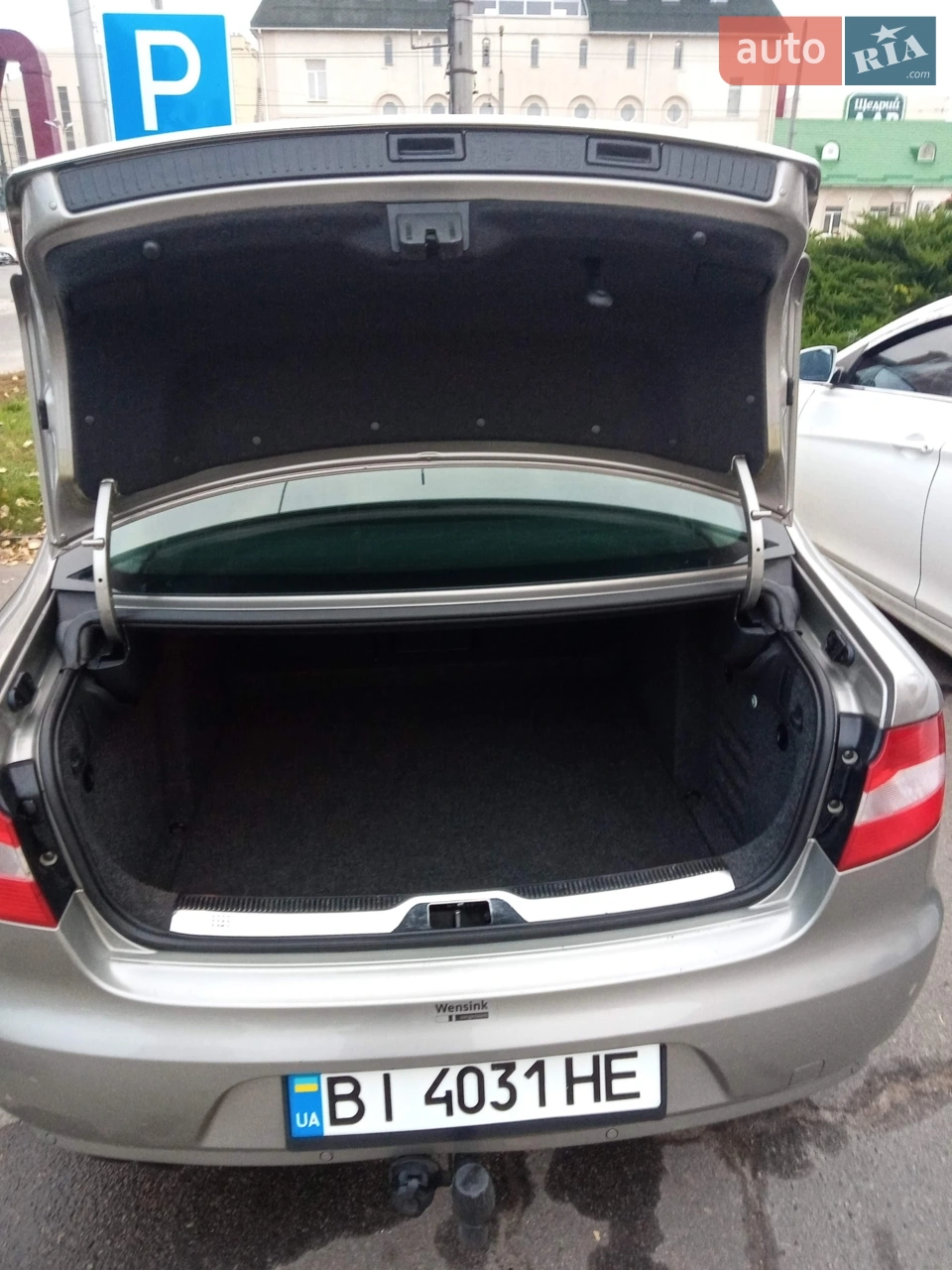 2010 Skoda Superb - мініатюра 25